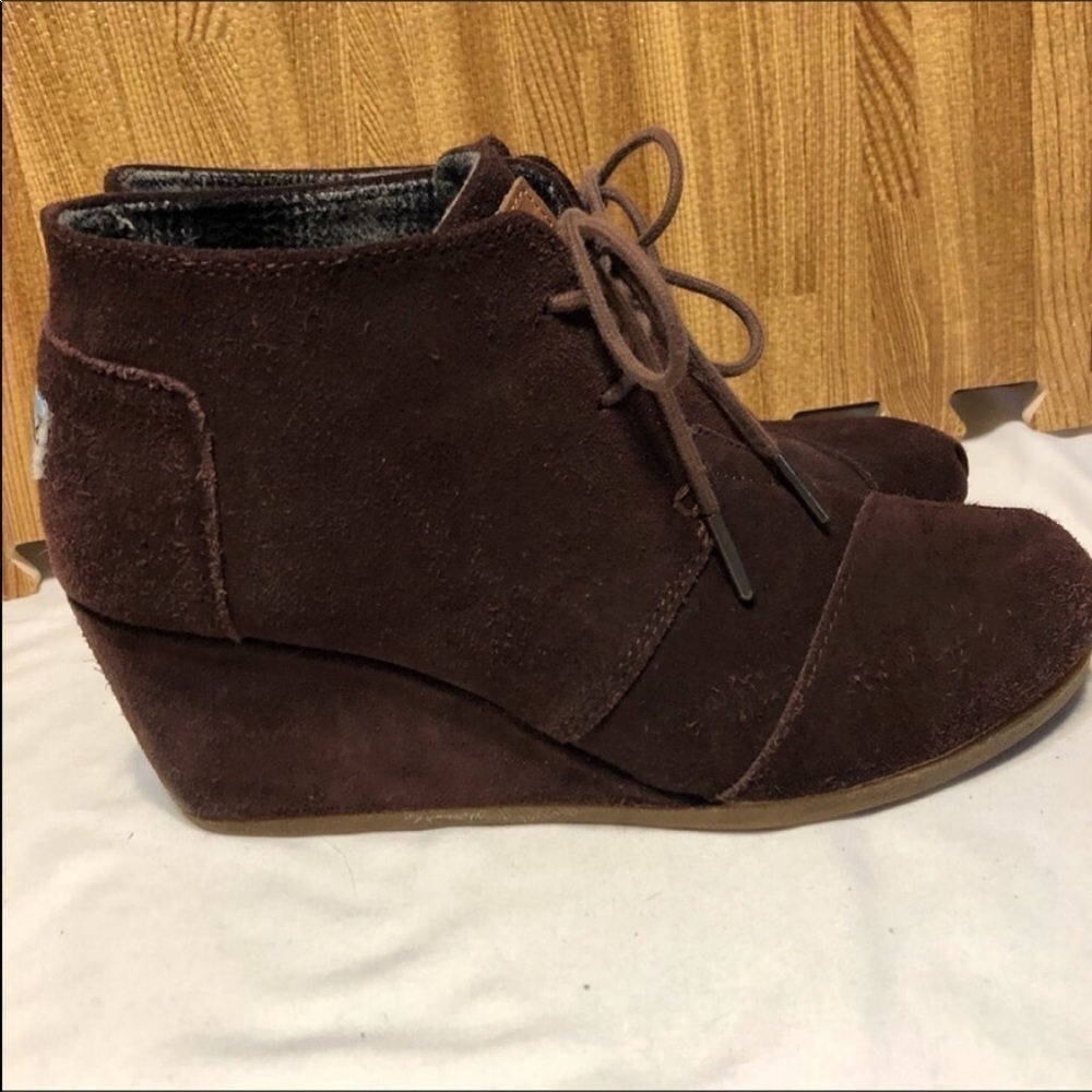 Toms suede lace up booties - Picture 4 of 10
